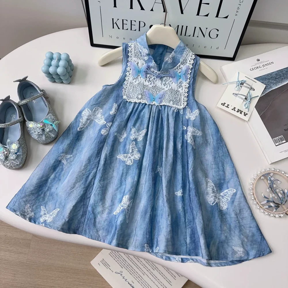 Blue dress without fan