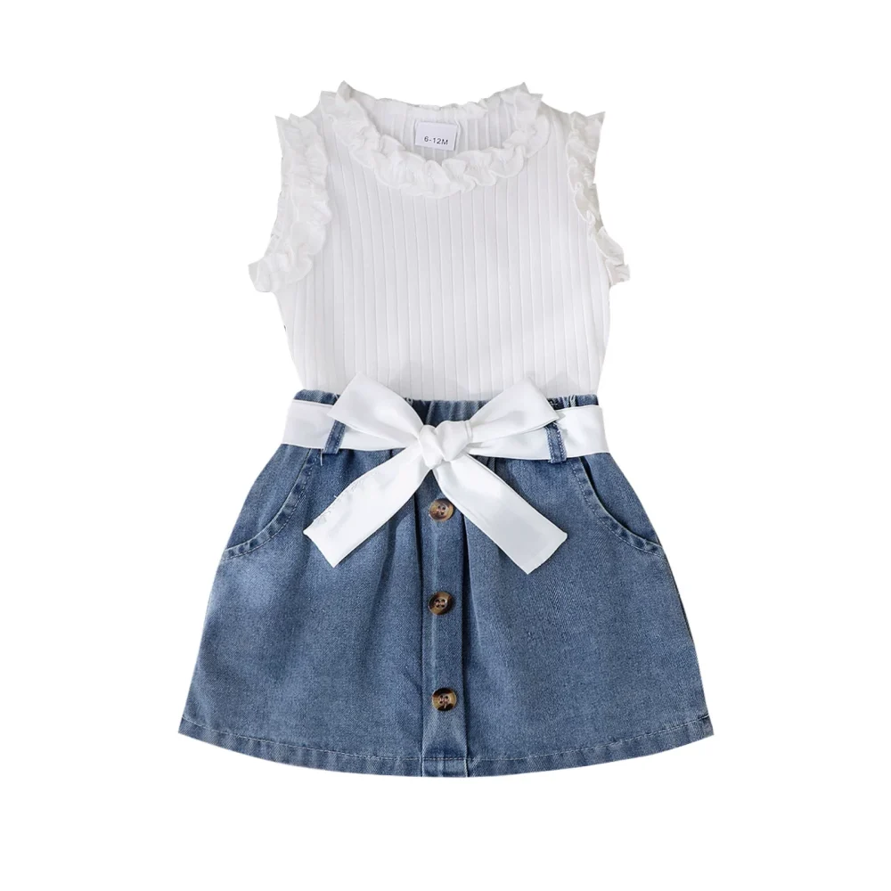White two-piece vest, denim shorts, belt