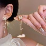 Light Luxury Niche Long Style Tassel Opal Butterfly Earrings Fashion Versatile Elegance Exquisite Rhinestone Bow Ear Studs